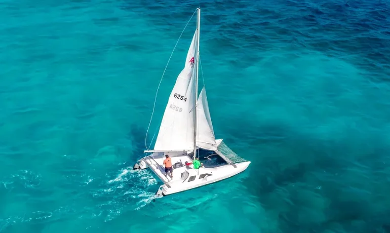 top view of 24ft catamaran