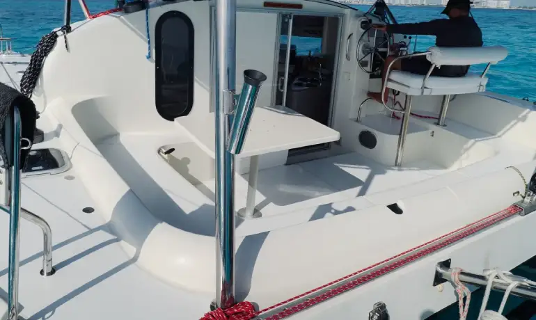 cabin view of aleta catamaran