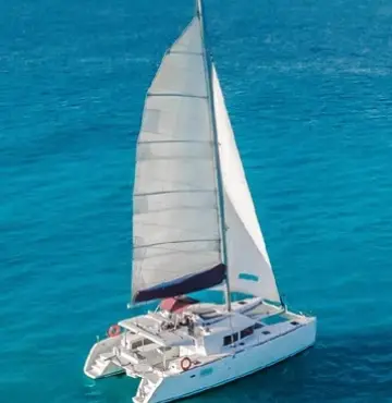 catamaran lohengrin over blue sea