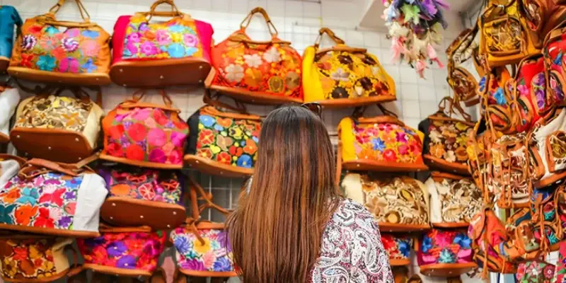 Shopping in isla mujeres